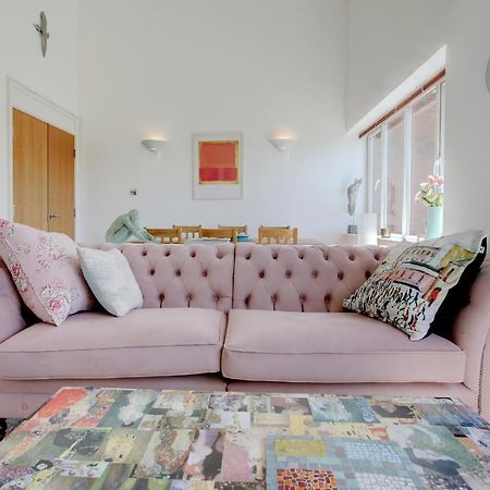 דירות ניוקאסל Beautiful Duplex Penthouse - Roof Garden, Views, Parking מראה חיצוני תמונה